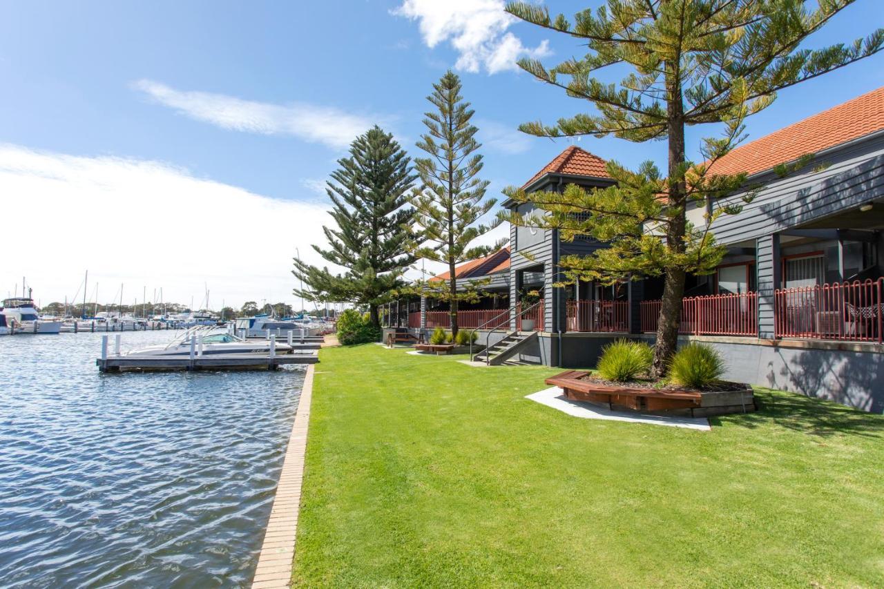 Mariners Cove At Paynesville Exterior photo